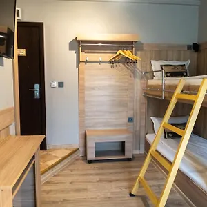 https://hotel-allur.plovdiv-hotels.com